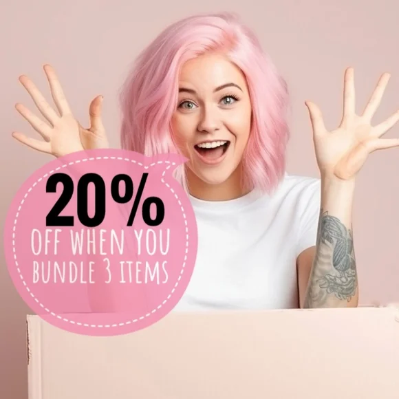 Pave Rhinestone Heart Ring In Gold Tone - Picture 4 of 4